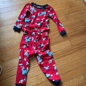 Disney pajamas/ size 3 T